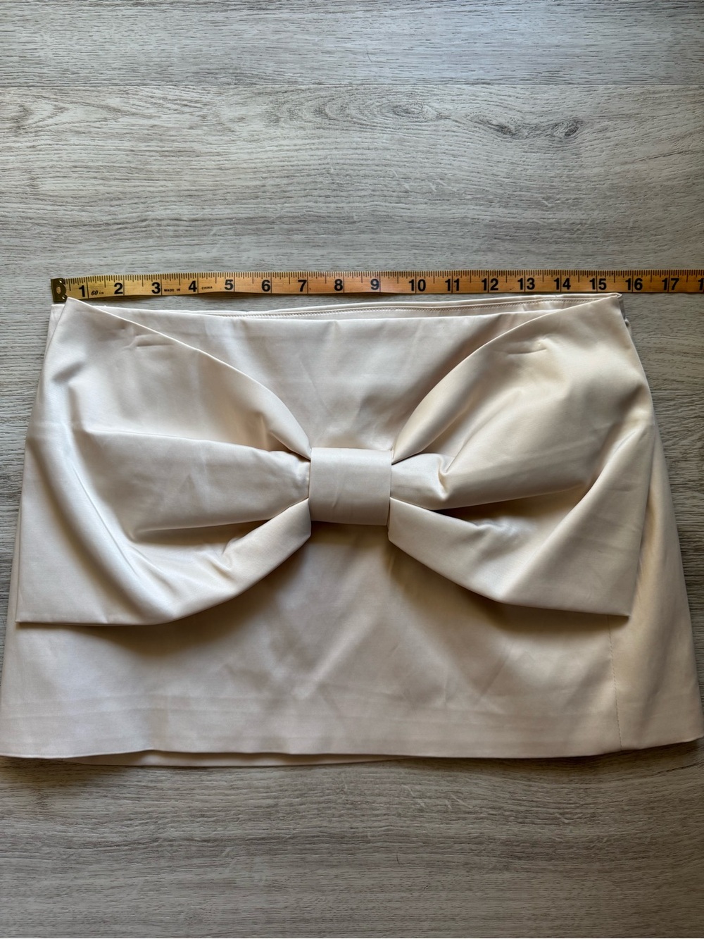 Zara Ivory Cream Satin Mini Skirt with Chic Girly Oversized Bow Front SMALL New - Picture 9 of 10